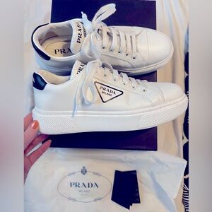 Limited Edition! Women’s Prada leather Platform Sneakers